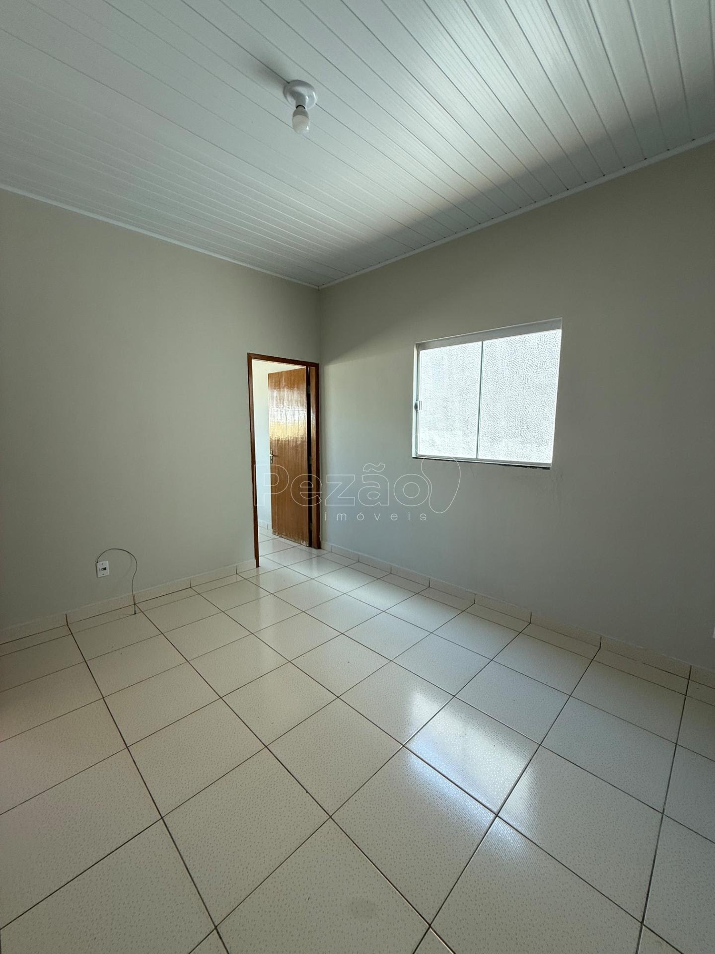 Casa à venda com 3 quartos, 1 banheiro, 1 vaga e 224m² no Kênia Park II, Itapuranga (GO) — foto 3 de 8