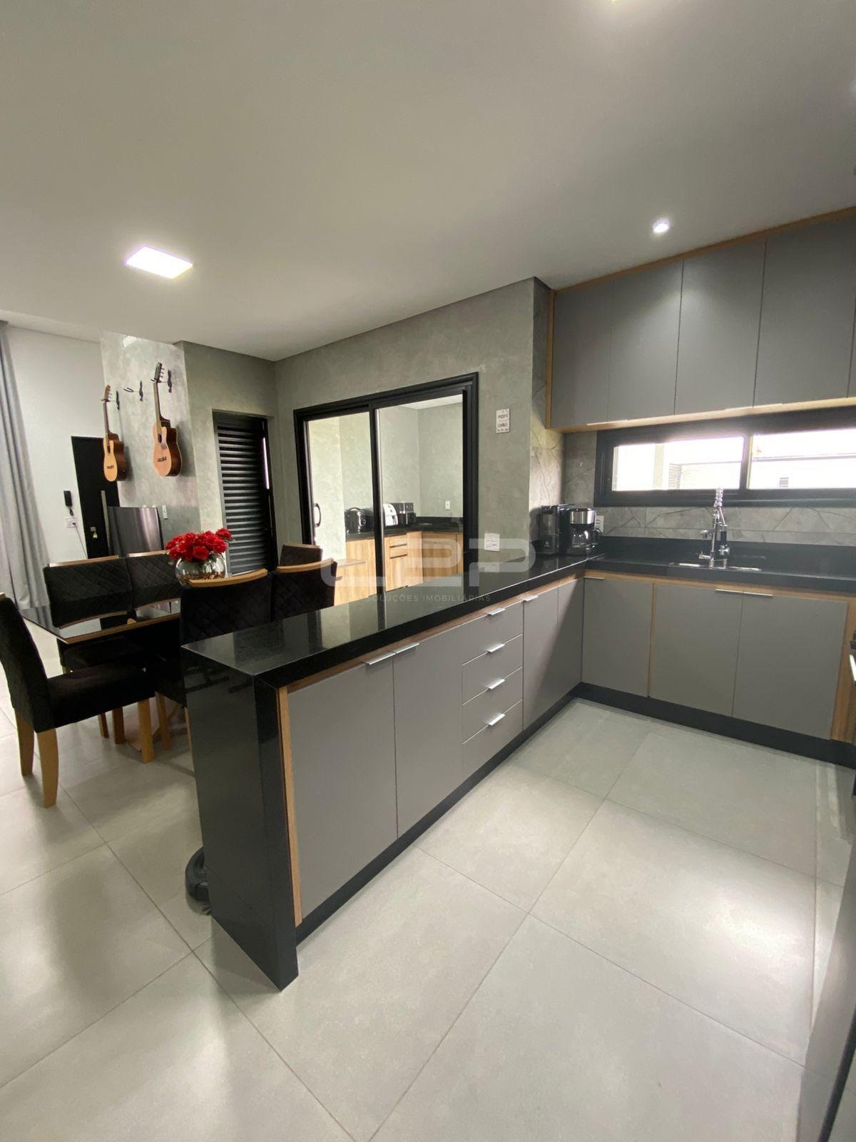 Casa à venda com 3 quartos, 1 suíte, 4 vagas e 120m² no Loteamento Jardim Itália, Itupeva (SP) — foto 9 de 18