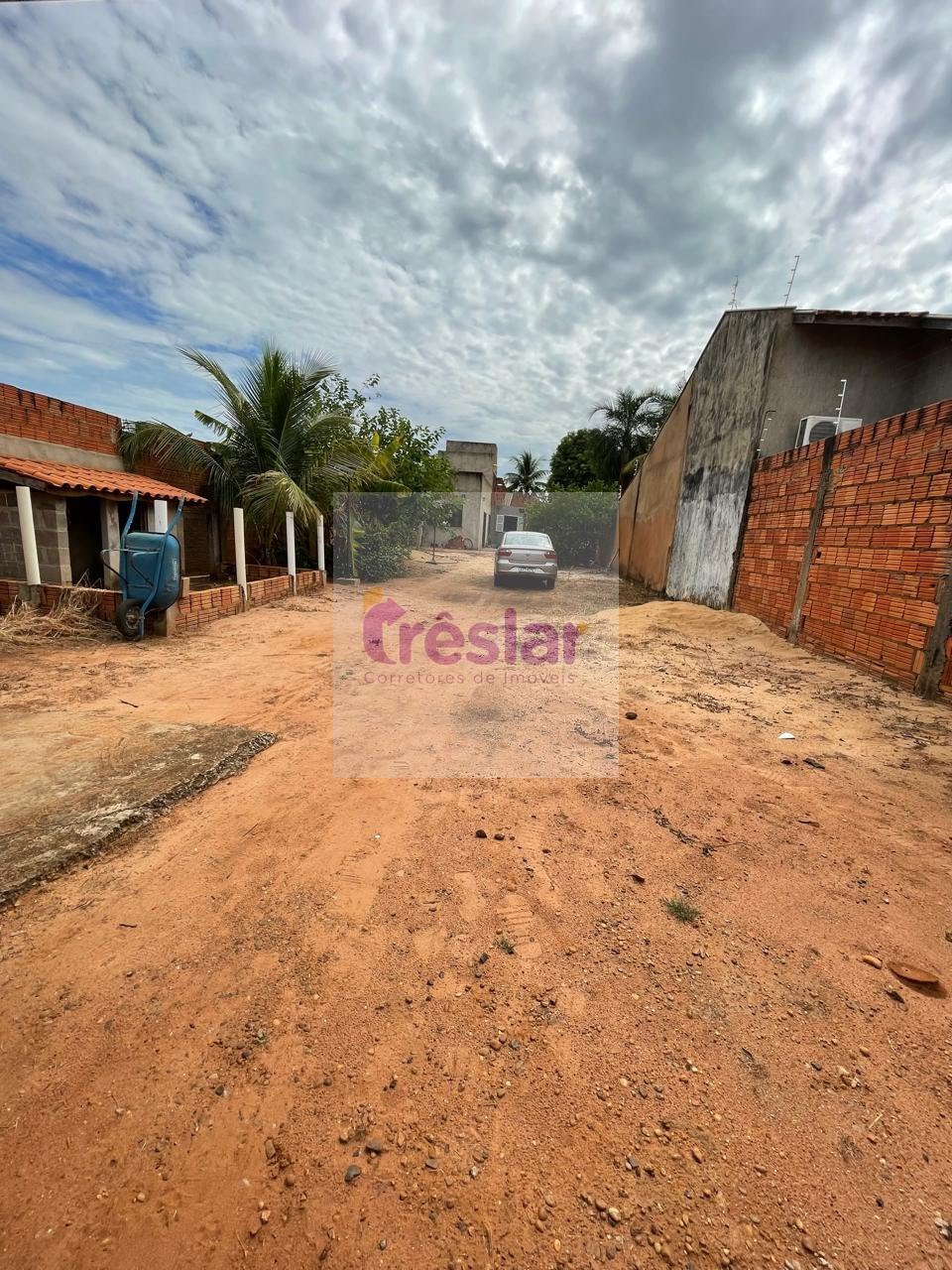 Casa à venda com 2 quartos, 2 banheiros e 400m² no Vila Haro, Três Lagoas — foto principal