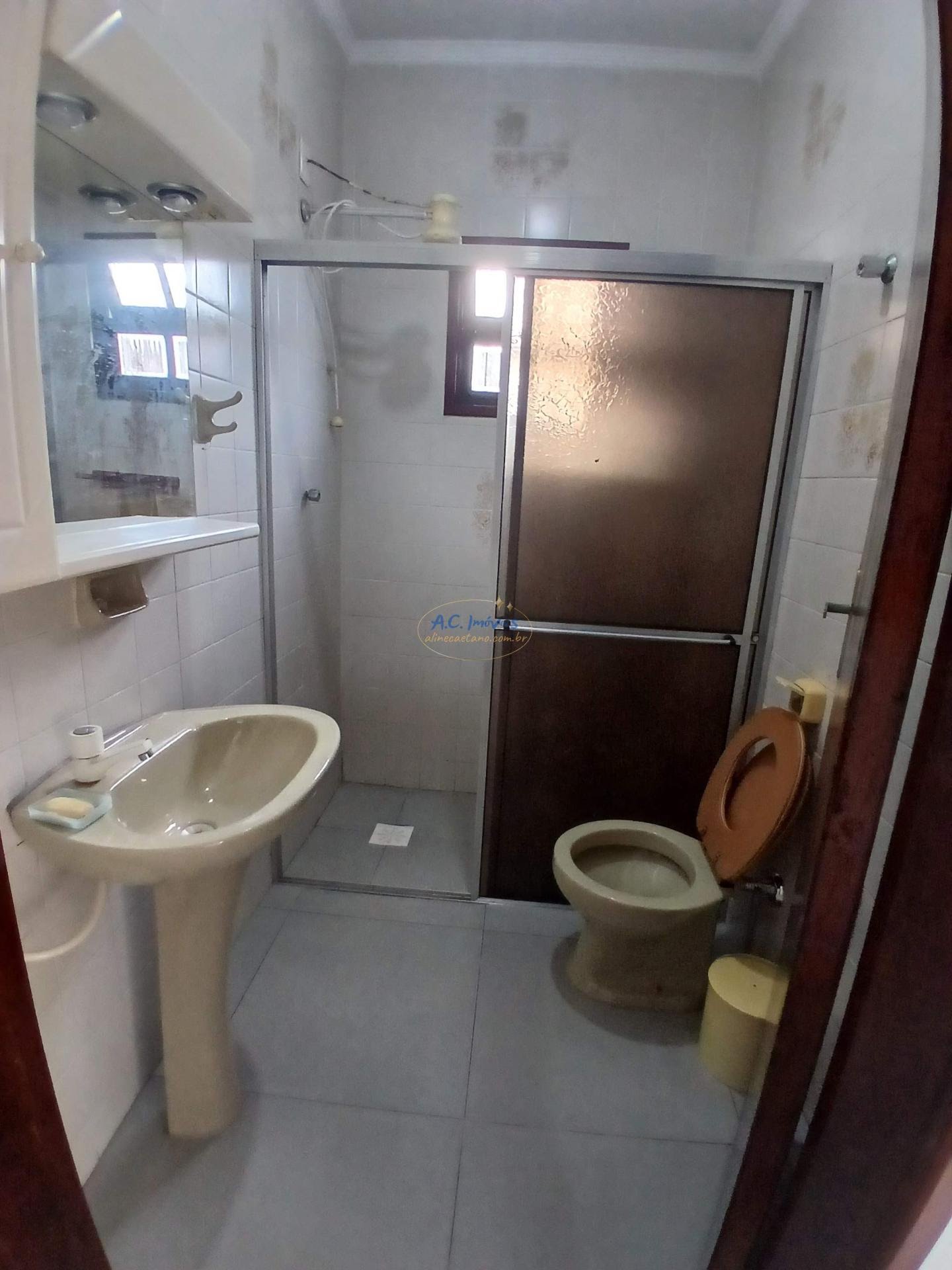 Casa à venda com 2 quartos, 1 suíte, 2 vagas e 125m² no Ocian, Praia Grande (SP) — foto 13 de 28