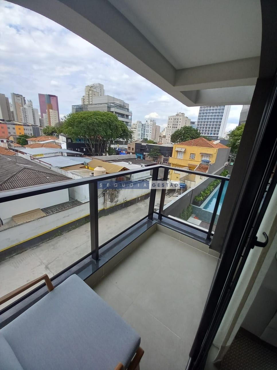 Apartamento para alugar com 1 quarto, 1 suíte, 1 vaga e 40m² no Pinheiros, São Paulo (SP) — foto 5 de 27