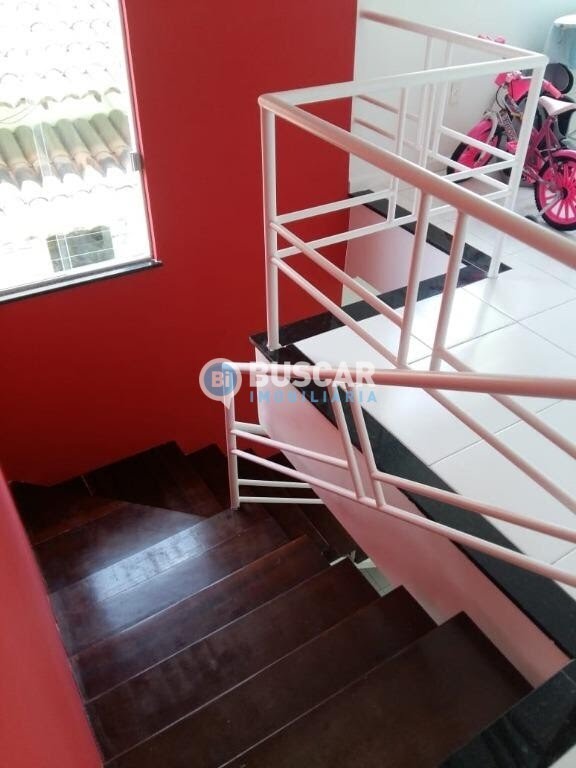 Casa à venda com 4 quartos, 2 suítes, 2 vagas e 156m² no Brasília, Feira de Santana (BA) — foto 5 de 12