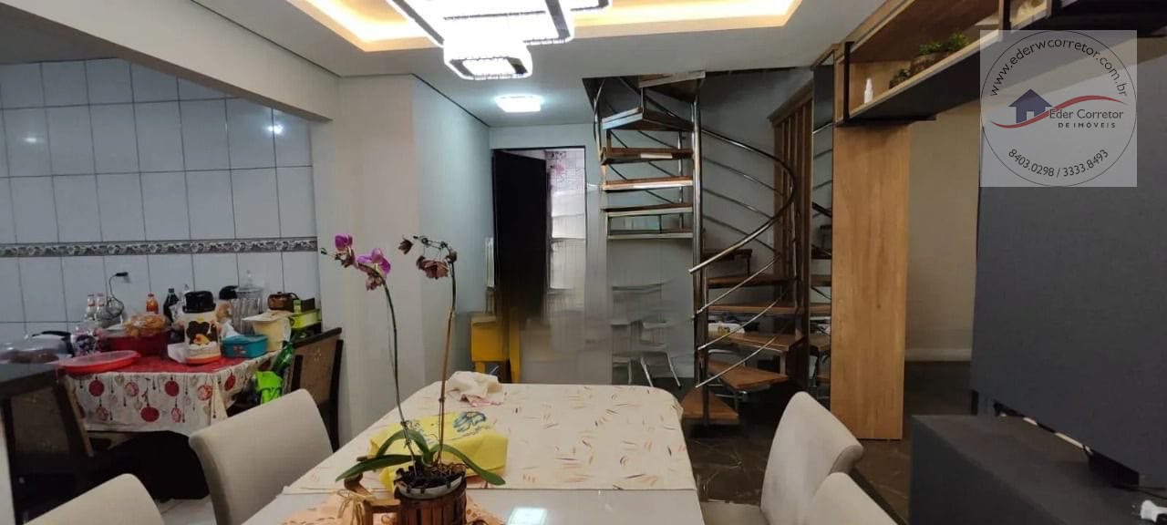 Casa à venda com 6 quartos, 3 banheiros, 2 vagas e 280m² no Assis Brasil, Ijuí (RS) — foto 6 de 27