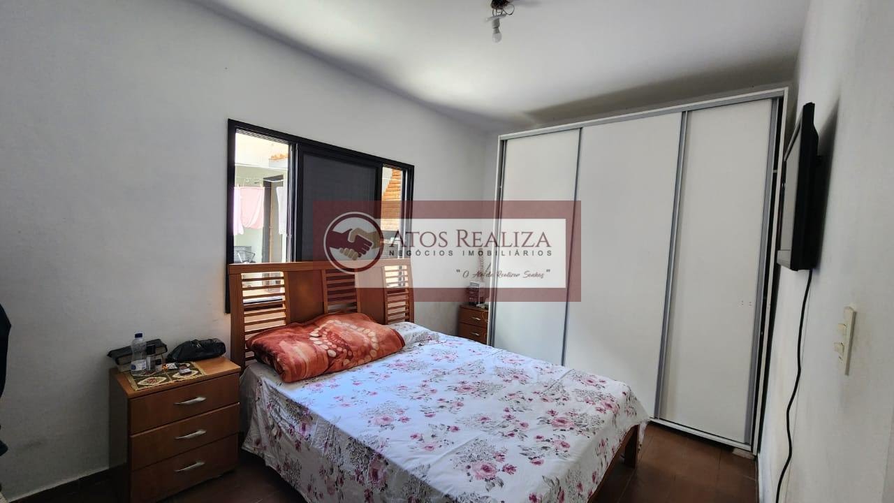 Casa à venda com 3 quartos, 1 banheiro, 4 vagas e 257m² no Jardim Edilene, São Paulo (SP) — foto 13 de 17