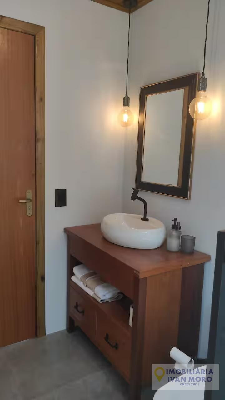 Casa para alugar com 3 quartos, 1 suíte e 3 vagas no Daniela, Florianópolis (SC) — foto 23 de 30
