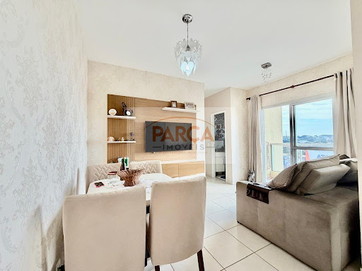 Apartamento em Das Laranjeiras, Serra: 2 Dorms, 50m²