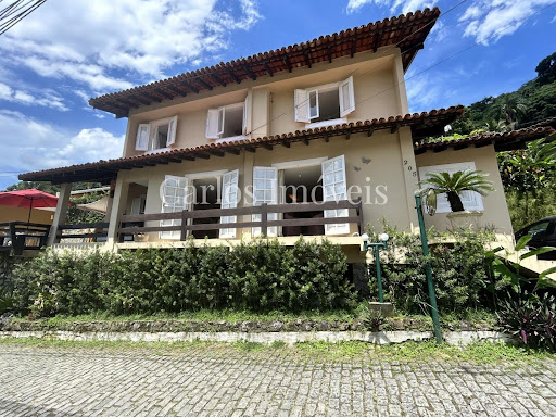 Casa em Condomínio para Temporada em Angra dos Reis / RJ no bairro Marinas
