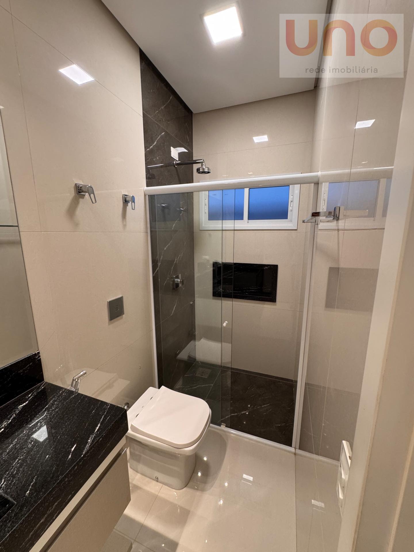 Casa à venda com 4 quartos, 4 suítes, 2 vagas e 308m² no Parque Residencial Maria A Pedrossian, Campo Grande (MS) — foto 8 de 30