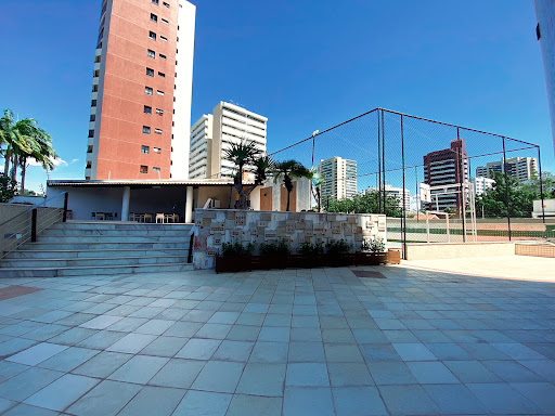 Apartamento em Guararapes, Fortaleza | Venda e Aluguel