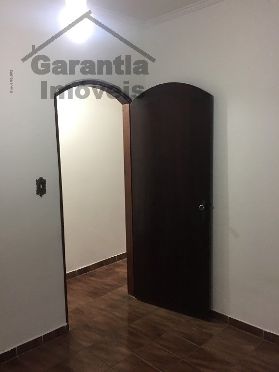 Casa à venda com 3 quartos, 1 suíte, 2 vagas e 180m² no Jardim da Glória, Osasco (SP) — foto 26 de 30