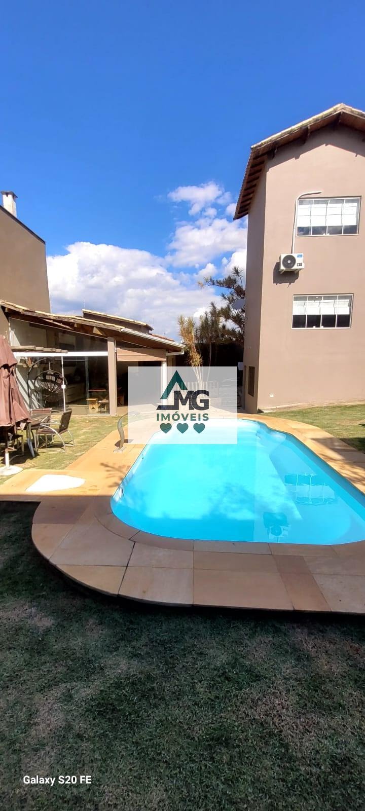 Casa à venda com 2 quartos, 1 suíte, 4 vagas e 600m² no Jardim Umuarama, Três Corações (MG) — foto 8 de 30