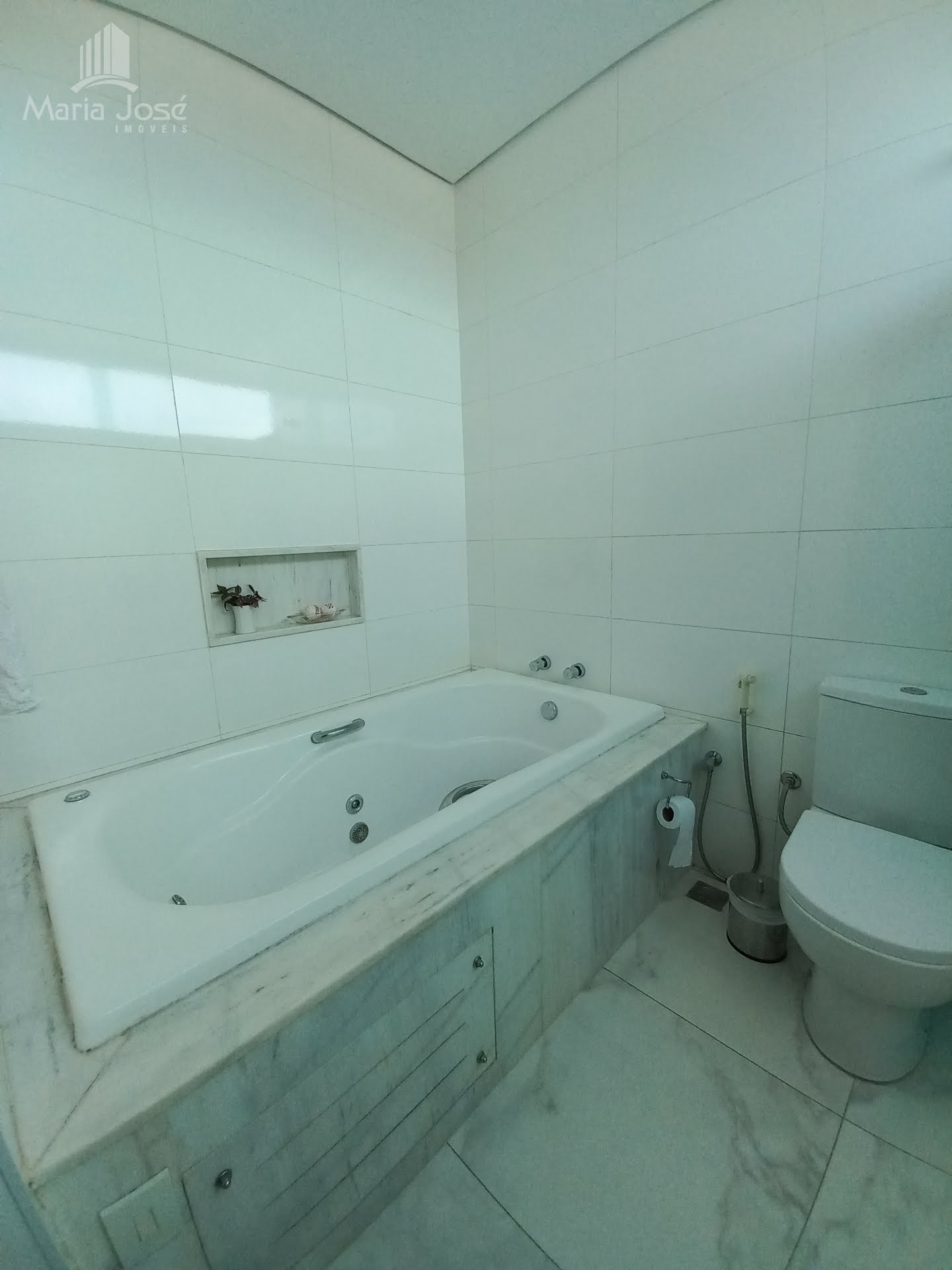 Casa à venda com 3 quartos, 2 suítes, 4 vagas e 270m² no Morro do Claro, Sete Lagoas (MG) — foto 29 de 30
