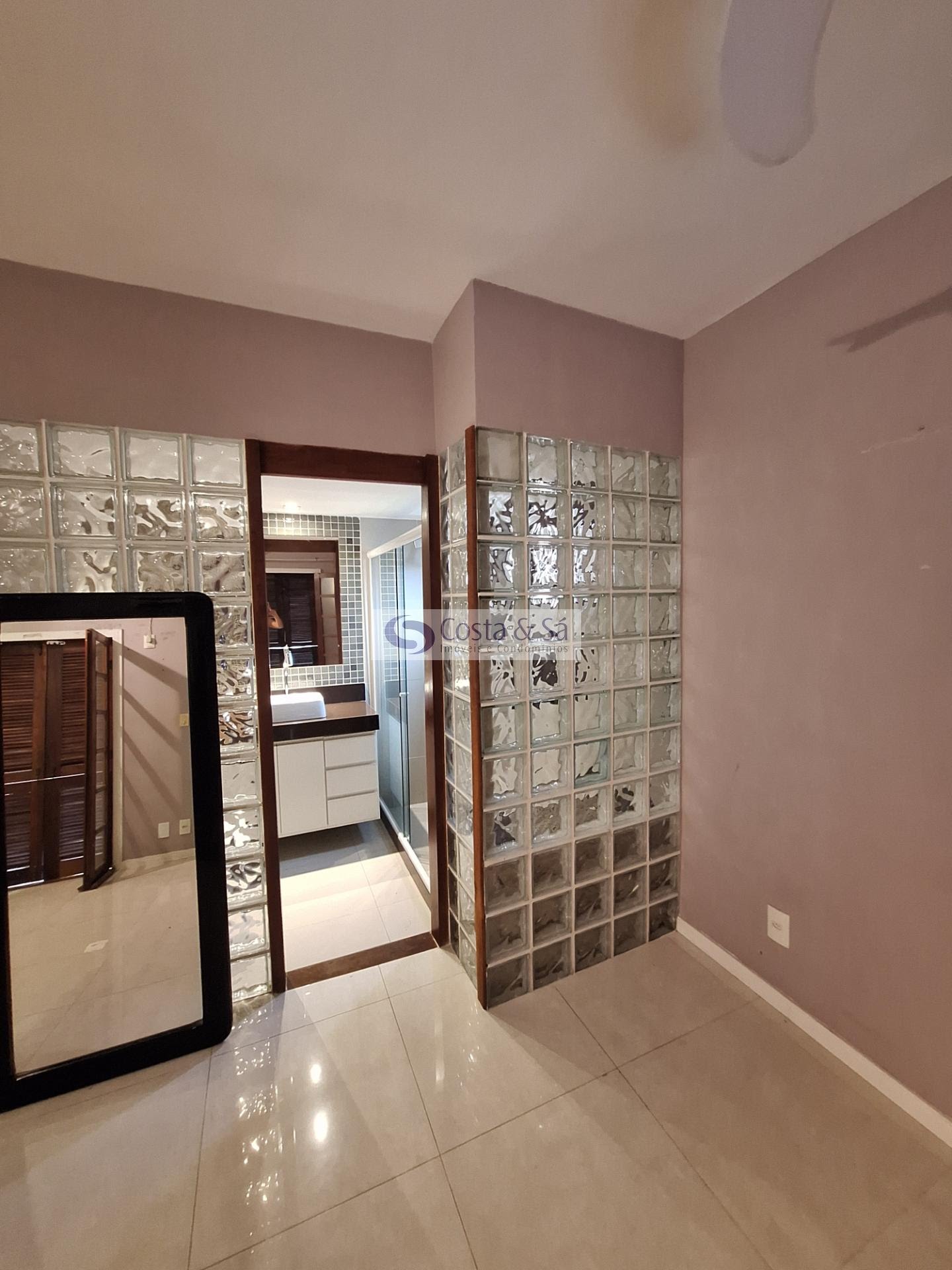Casa à venda com 3 quartos, 2 suítes e 2 vagas no Palmeiras, Cabo Frio (RJ) — foto 17 de 30