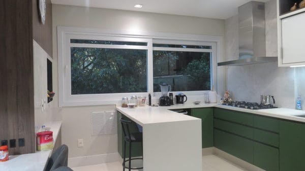 Apartamento à venda com 3 quartos, 3 suítes, 2 vagas e 186m² no Jurerê, Florianópolis (SC) — foto 14 de 30