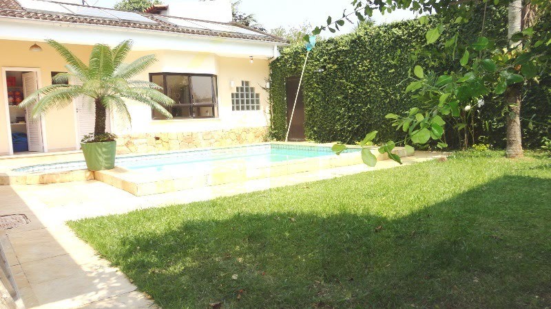 Casa à venda com 5 quartos, 4 suítes, 3 vagas e 600m² no Barra da Tijuca, Rio de Janeiro (RJ) — foto 24 de 25