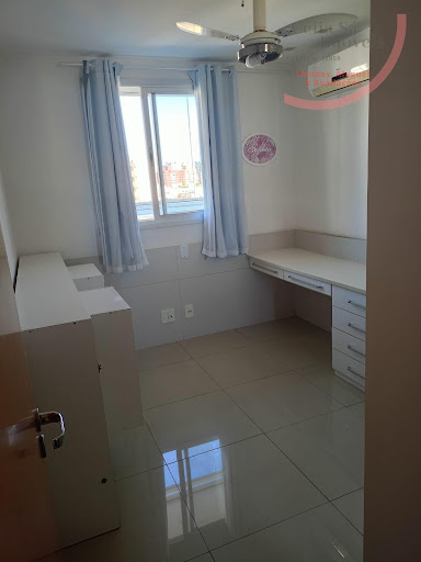 Apartamento em Jardim Camburi  -  Vitória