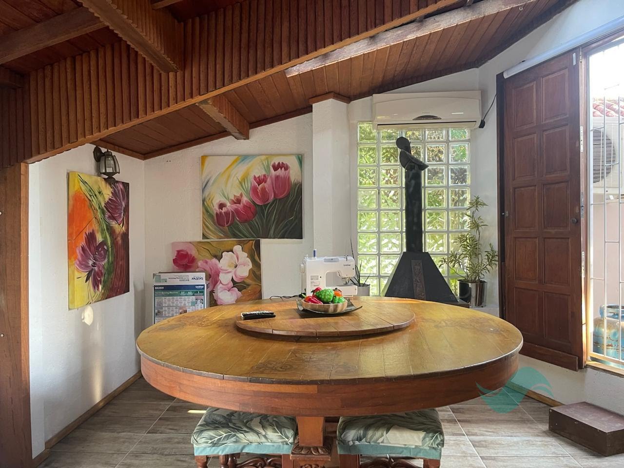 Casa à venda com 3 quartos, 3 suítes, 4 vagas e 200m² no Jurerê, Florianópolis (SC) — foto 9 de 20