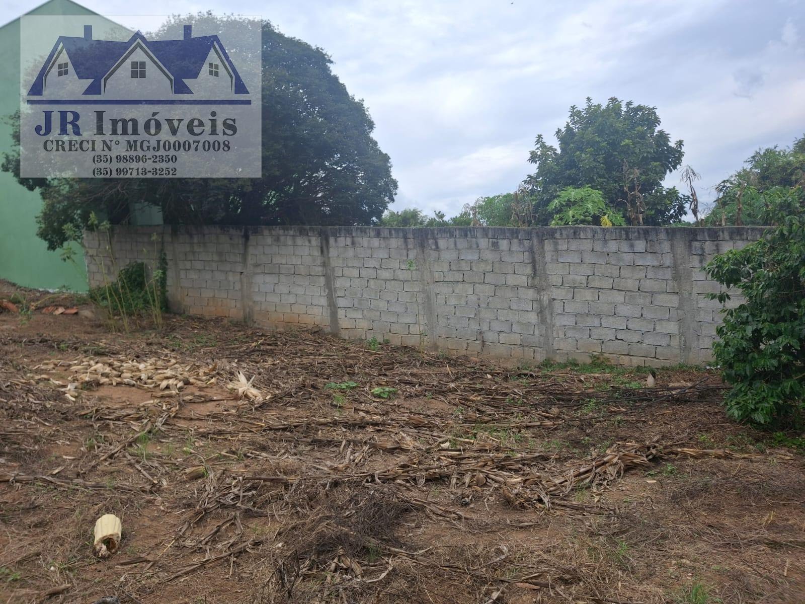 Terreno à venda com 300m² de terreno no Bairro Santa Barbara, Piranguinho (MG) — foto 4 de 10