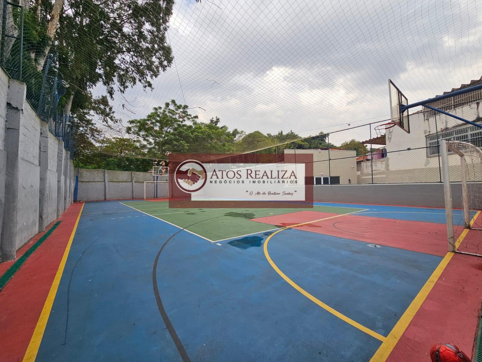 Casa à venda com 2 quartos, 1 banheiro, 2 vagas e 65m² no Campo Grande, São Paulo — foto principal