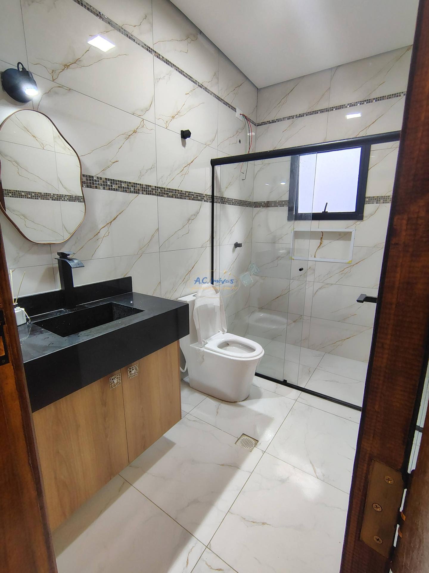 Casa à venda com 3 quartos, 2 suítes, 2 vagas e 157m² no Vila Caiçara, Praia Grande (SP) — foto 11 de 30