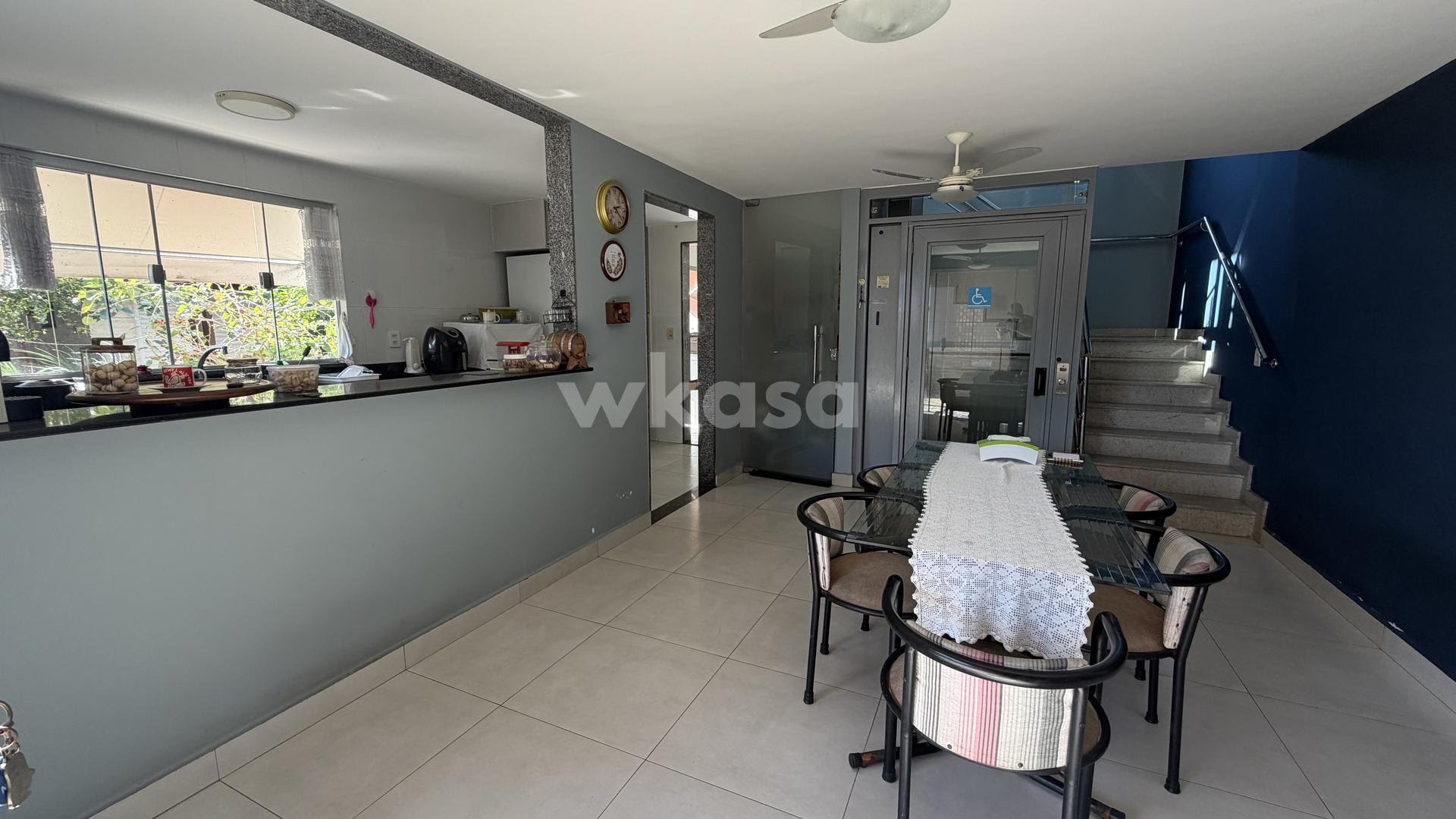 Casa à venda com 4 quartos, 2 suítes, 3 vagas e 220m² no Morada de Laranjeiras, Serra (ES) — foto 7 de 28