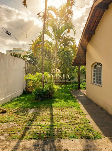 Vista Lateral do Quintal