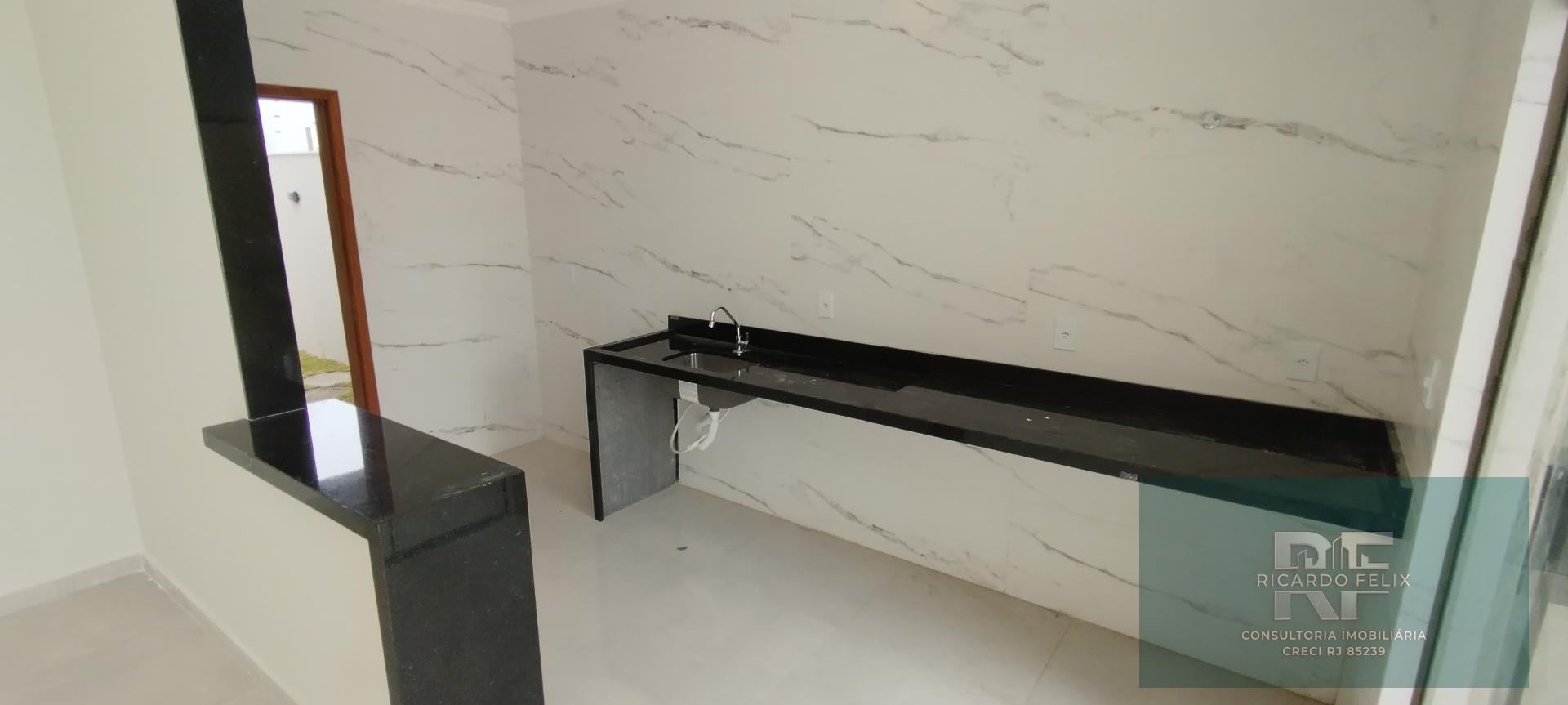 Casa à venda com 3 quartos, 1 suíte, 2 vagas e 180m² no Recreio, Rio das Ostras (RJ) — foto 10 de 29