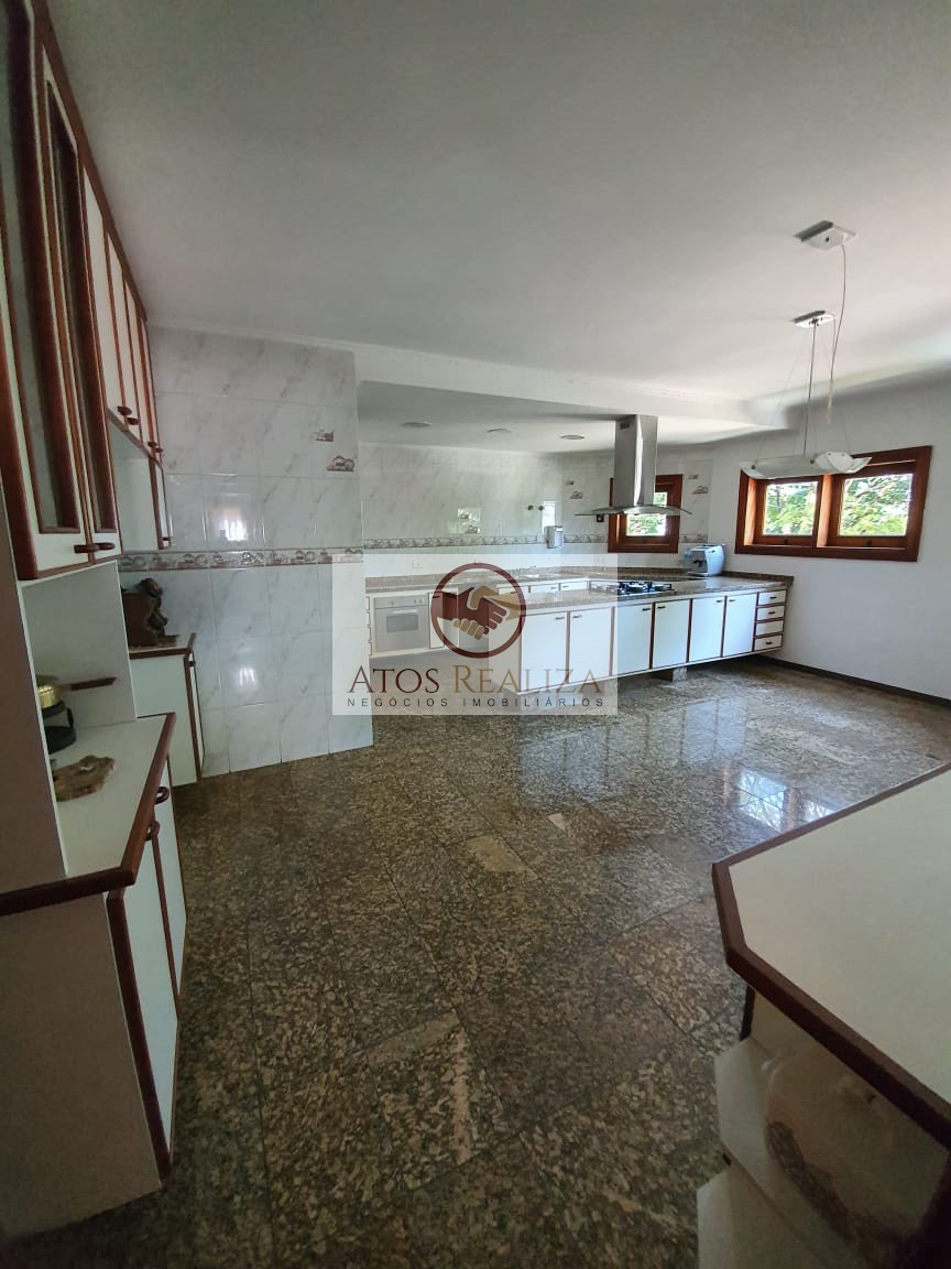 Casa à venda com 4 quartos, 2 suítes, 7 vagas e 500m² no Bolsão de Interlagos, São Paulo (SP) — foto 19 de 26