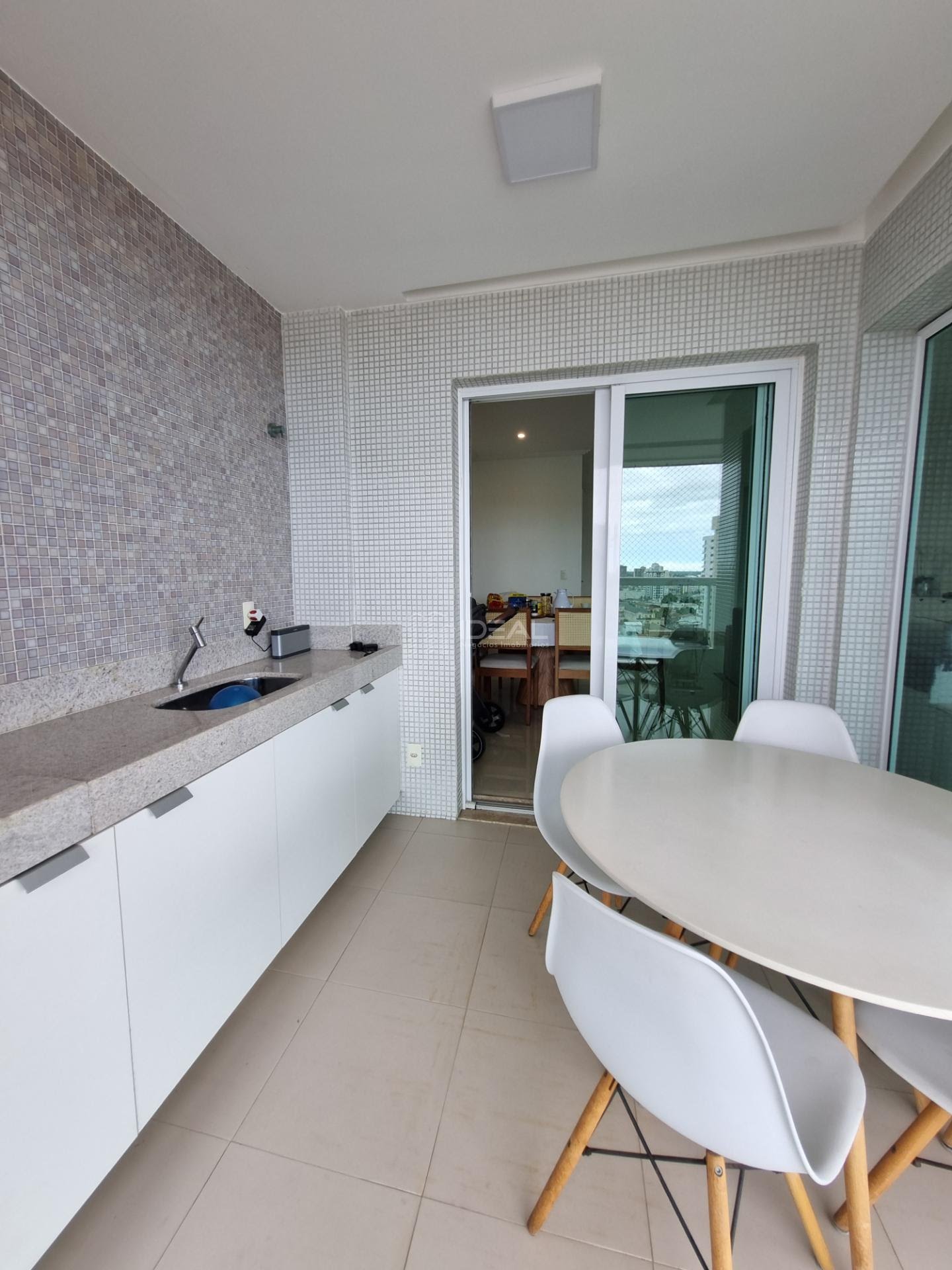 Apartamento à venda com 4 quartos, 3 suítes, 3 vagas e 160m² no Jardim Maria de Queiroz, Campos dos Goytacazes (RJ) — foto 14 de 30