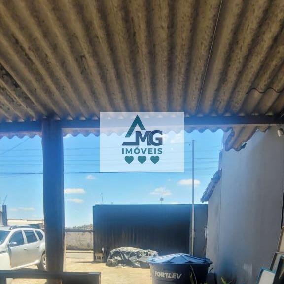 Comercial à venda com 2 banheiros, 8 vagas e 272m² no Vila Jessé, Três Corações (MG) — foto 2 de 15