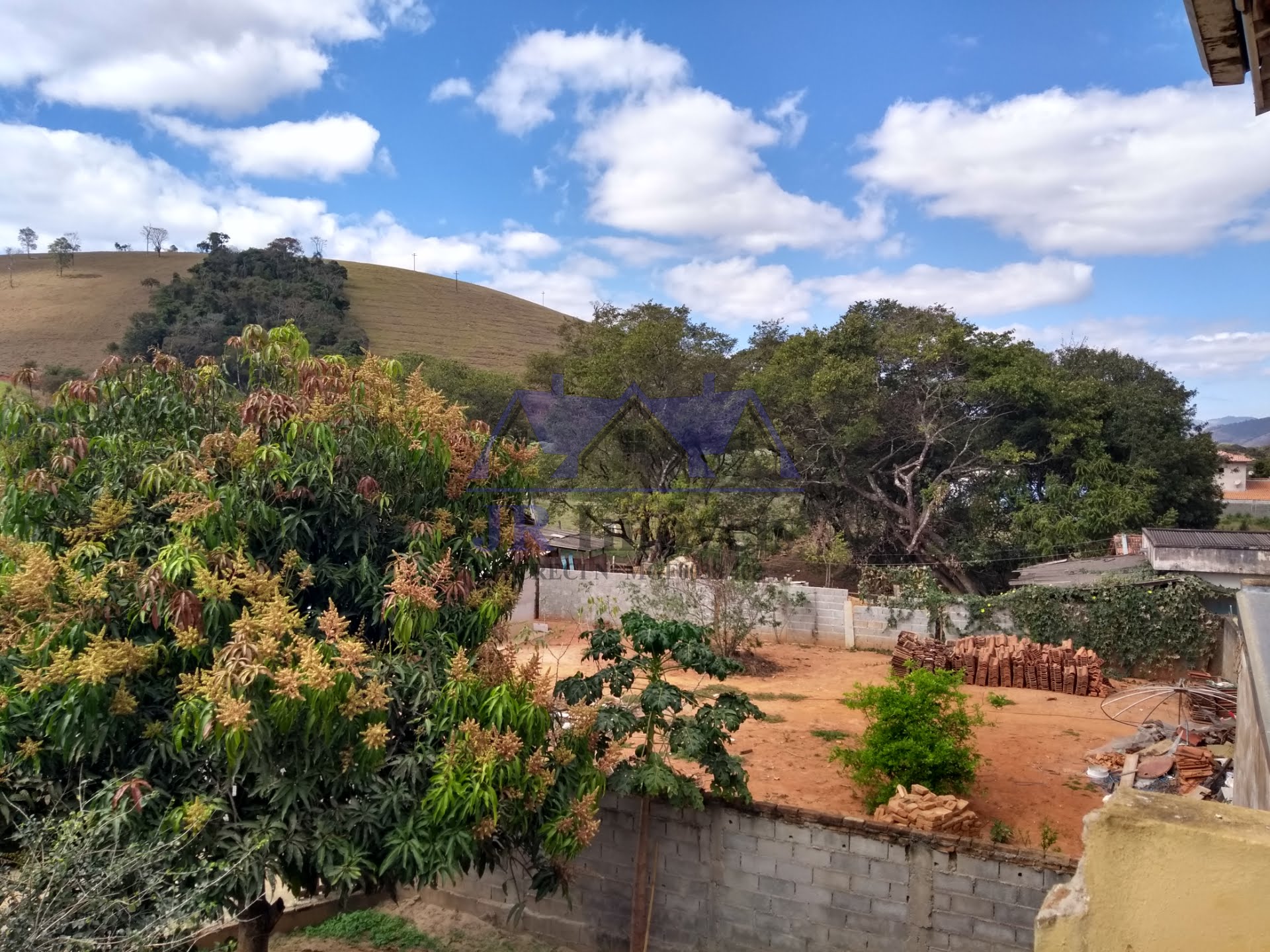 Casa à venda com 3 quartos, 2 banheiros, 2 vagas e 260m² no Jardim Beira Rio, Piranguinho (MG) — foto 14 de 25