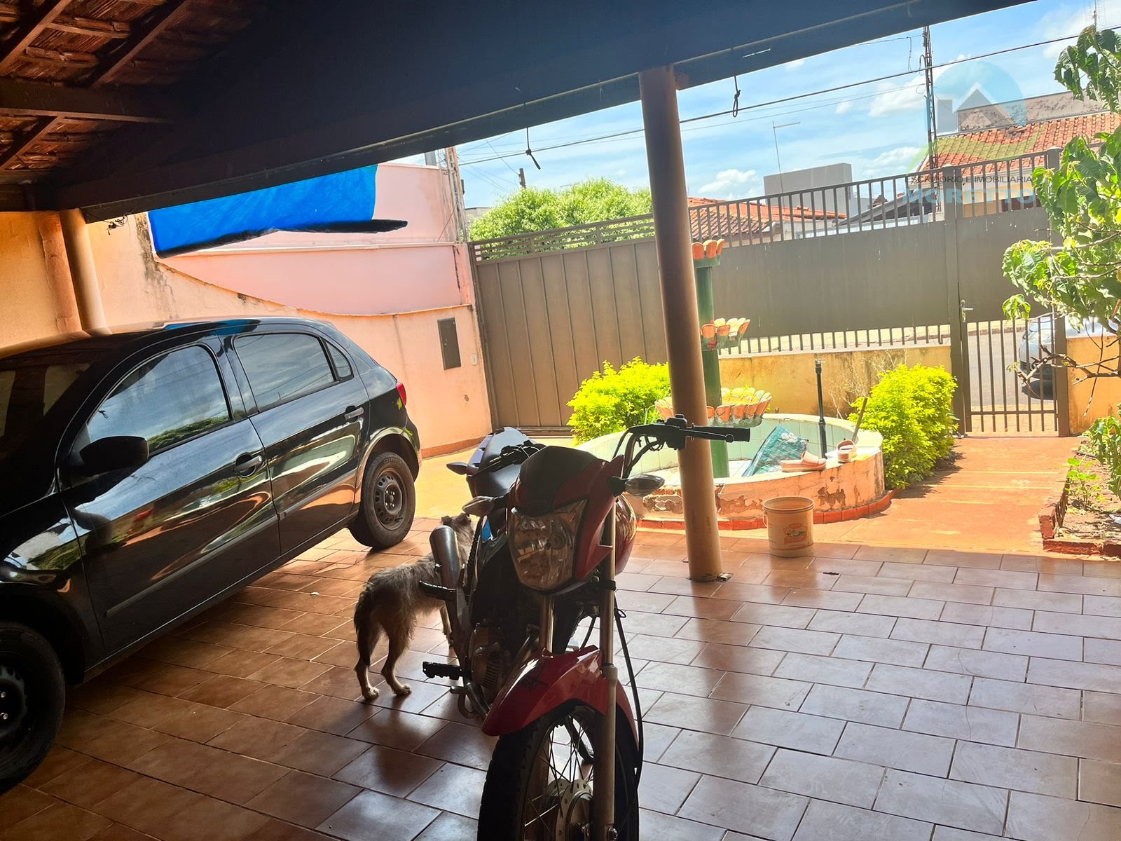 GARAGEM