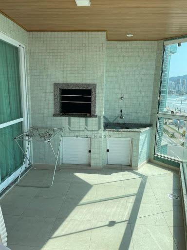 Apartamento em Centro  -  Itapema