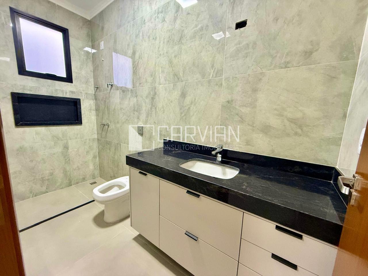 Casa à venda com 3 quartos, 3 suítes, 4 vagas e 203m² no Jardim Manoel Penna, Ribeirão Preto (SP) — foto 28 de 30