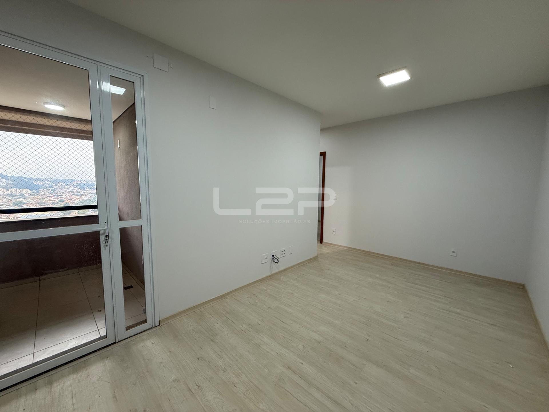 Apartamento para alugar com 2 quartos, 1 banheiro, 1 vaga e 56m² no Vila Galvão, Jundiaí (SP) — foto 3 de 18
