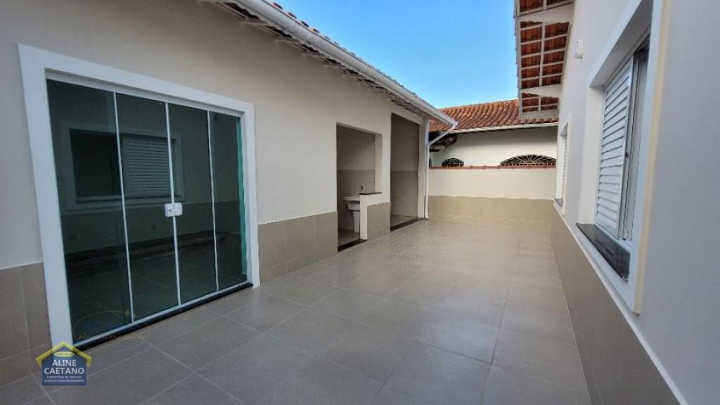 Casa à venda com 3 quartos, 3 suítes, 3 vagas e 124m² no Jardim Imperador, Praia Grande (SP) — foto 24 de 26