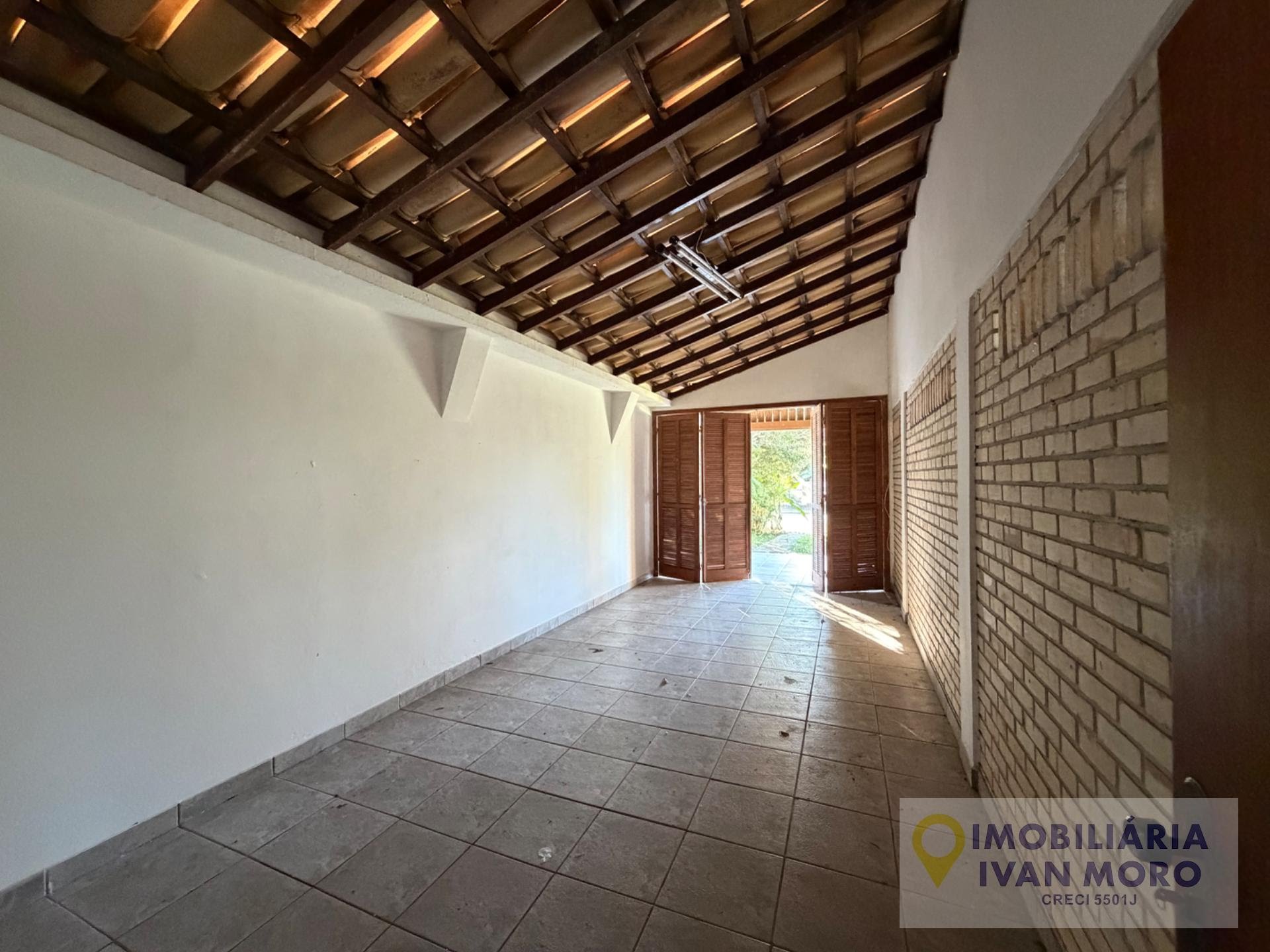 Casa à venda com 4 quartos, 2 suítes, 2 vagas e 180m² no Daniela, Florianópolis (SC) — foto 14 de 27