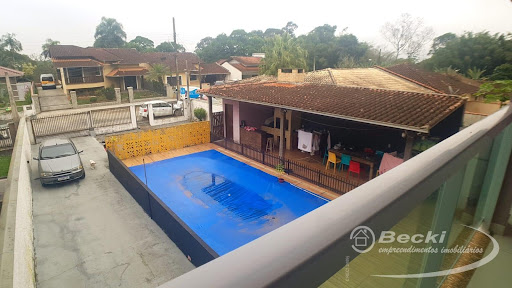 Sobrado no bairro Santa Catarina