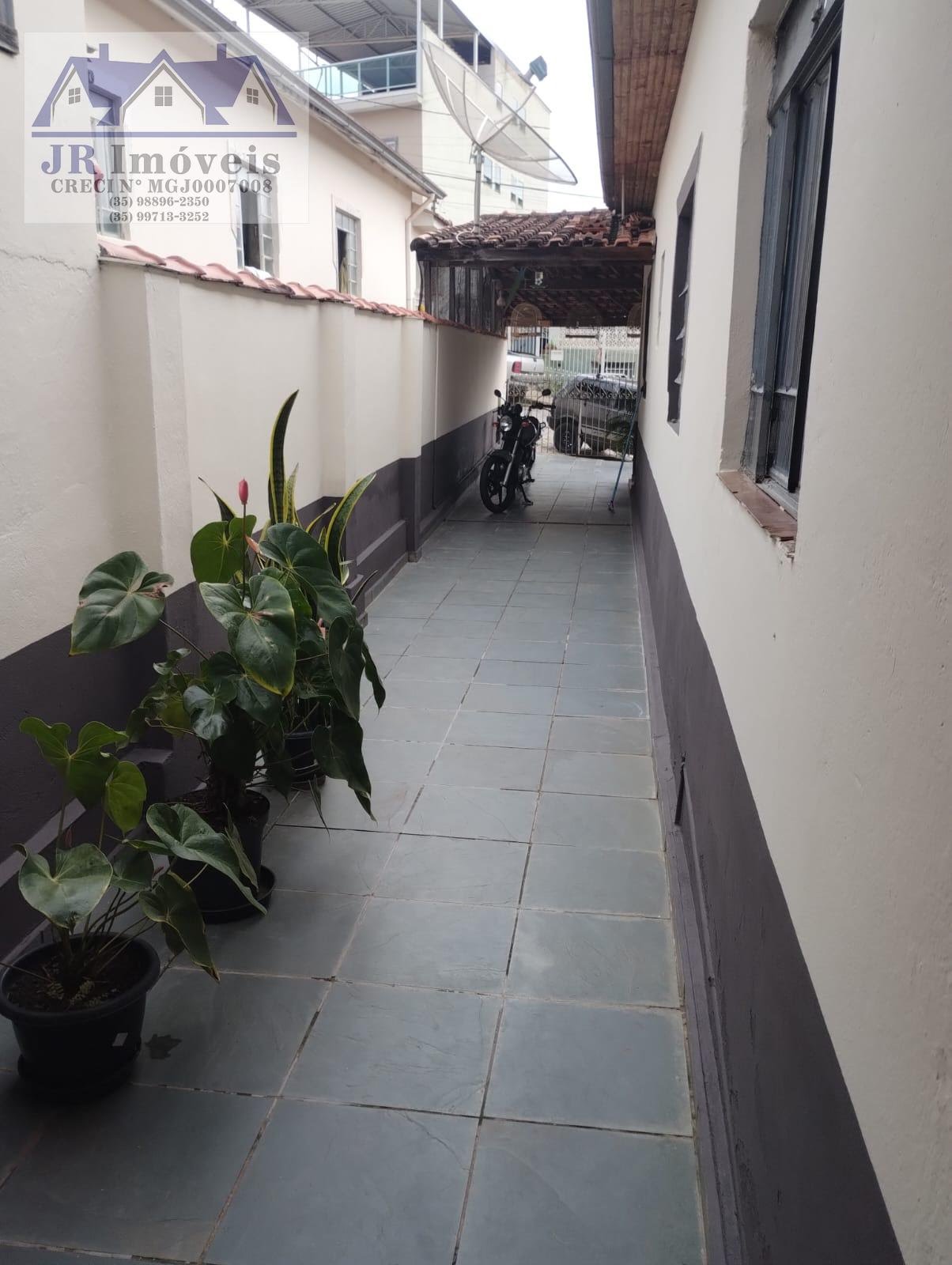 Casa à venda com 3 quartos no Centro, Pedralva (MG) — foto 4 de 8