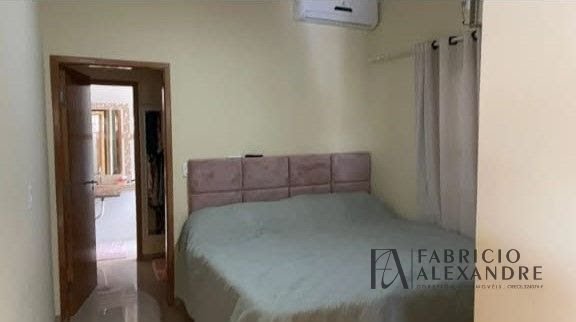 Casa à venda com 2 quartos, 1 suíte, 2 vagas e 130m² no Centro, Bady Bassitt (SP) — foto 2 de 8