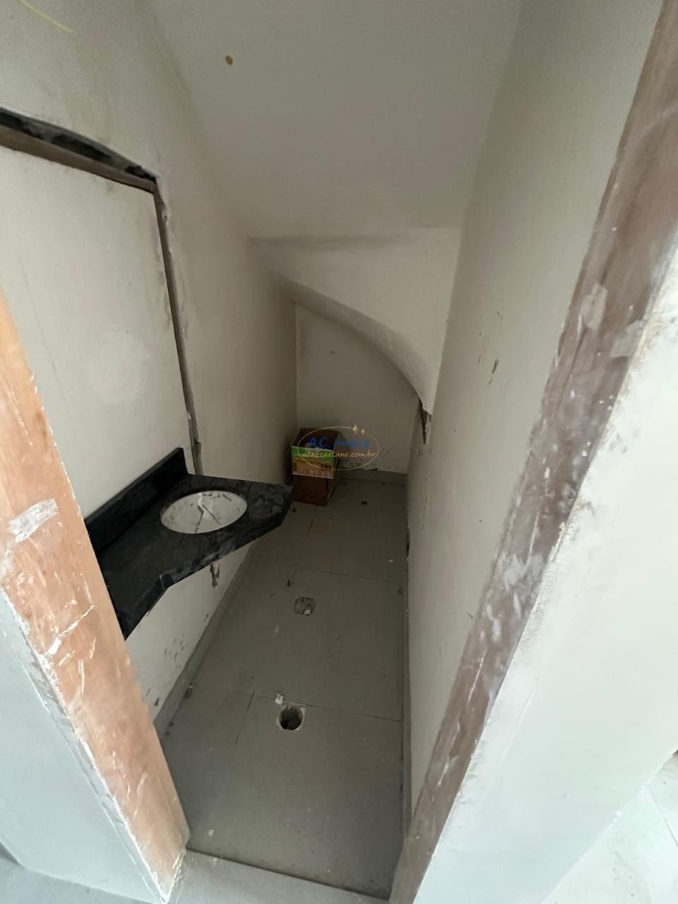 Casa à venda com 2 quartos, 1 banheiro, 1 vaga e 61m² no Jardim Imperador, Praia Grande (SP) — foto 14 de 26