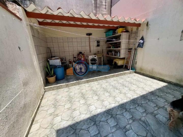 Casa à venda com 3 quartos, 3 banheiros, 2 vagas e 163m² no Jardim Adriana, Guarulhos (SP) — foto 17 de 18