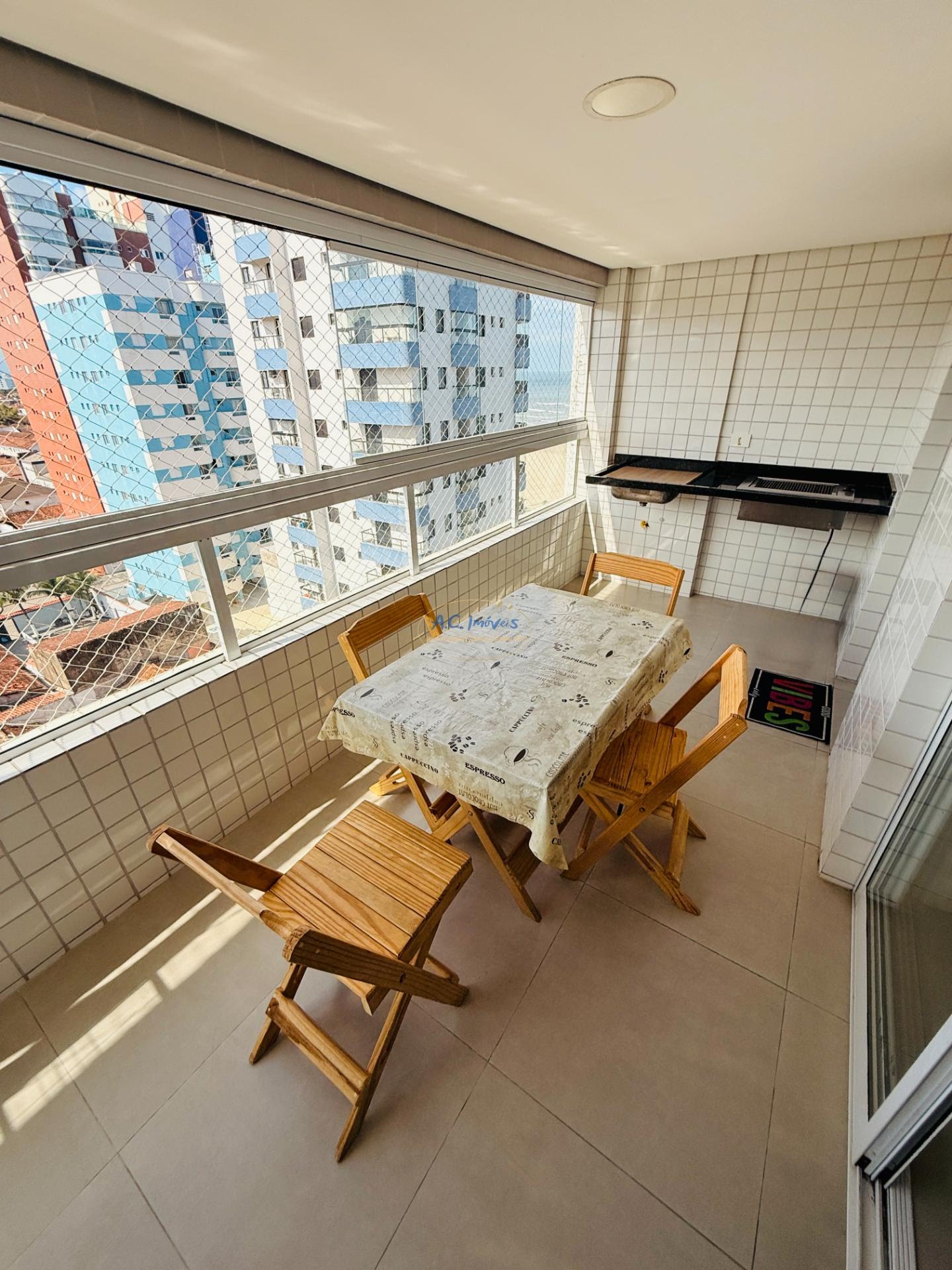 Apartamento à venda com 1 quarto, 2 banheiros, 1 vaga e 59m² no Balneario Maracana, Praia Grande — foto principal