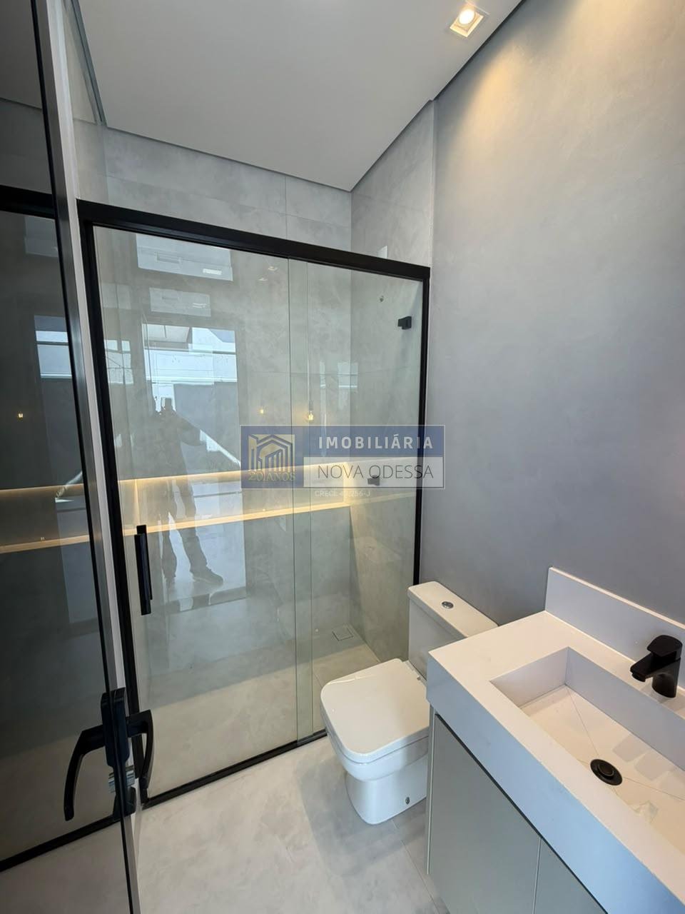 Foto de Casa à venda em Nova Odessa com 3 suítes e 200m²