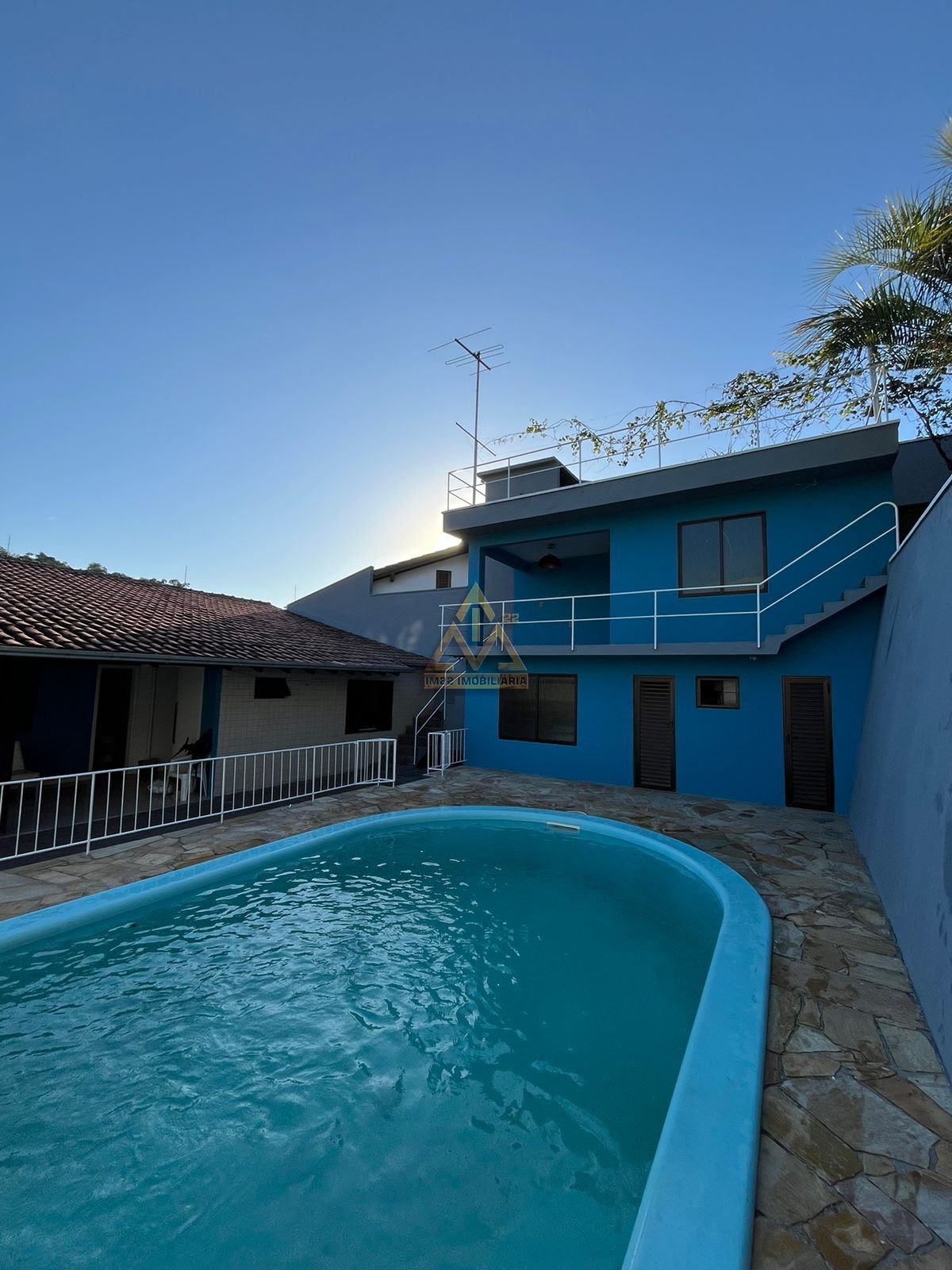 Casa à venda com 4 quartos, 4 banheiros, 2 vagas e 290m² no Velha, Blumenau (SC) — foto 15 de 16