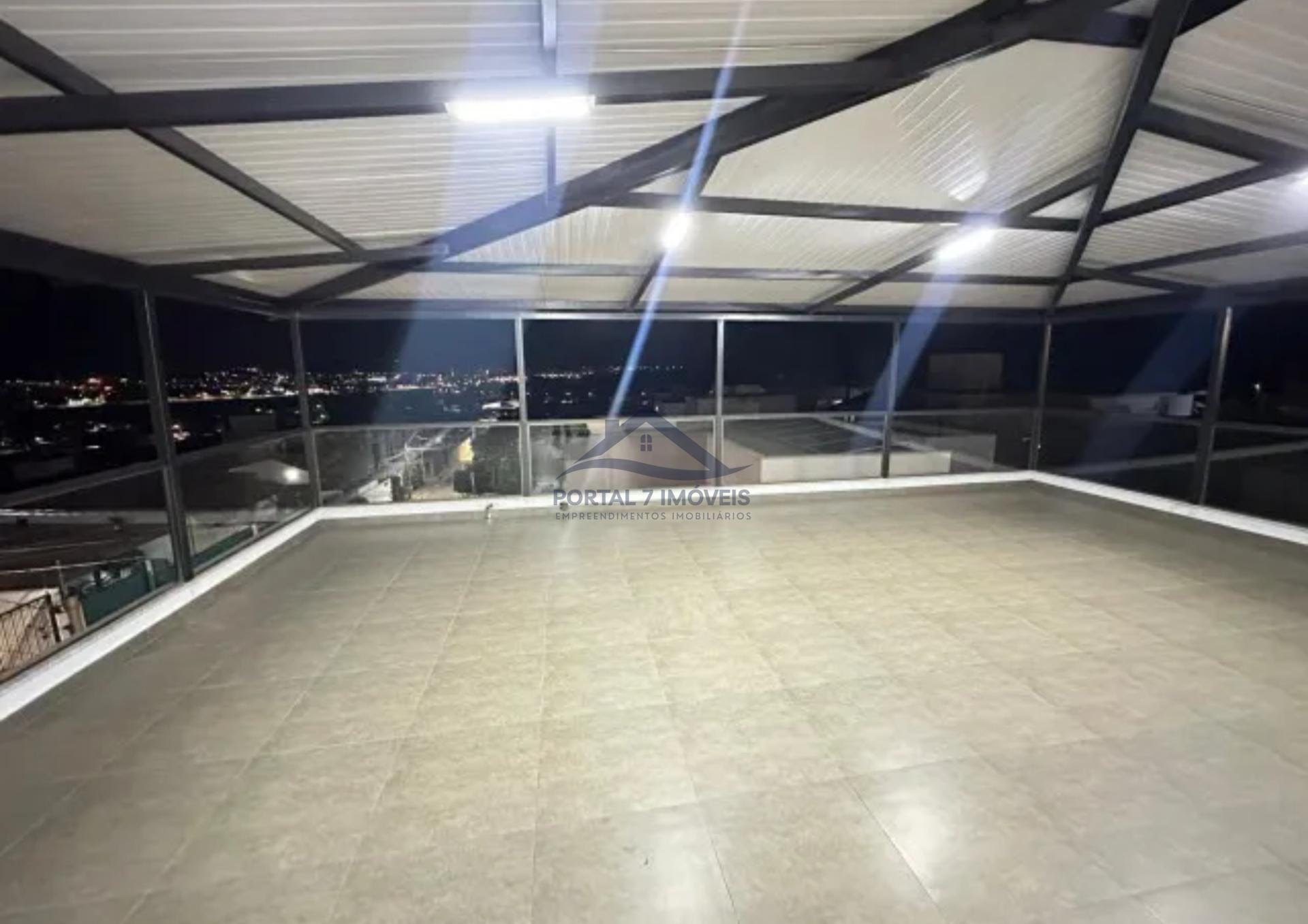 Casa à venda com 4 quartos, 2 suítes, 2 vagas e 263m² no Jardim Arizona, Sete Lagoas (MG) — foto 16 de 19