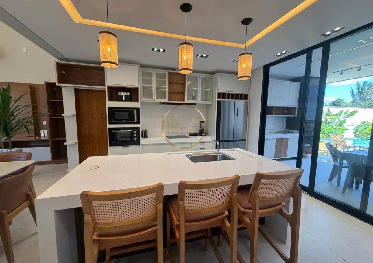 Casa à venda com 4 quartos, 4 suítes, 5 vagas e 250m² no Taperapuan, Porto Seguro (BA) — foto 9 de 17