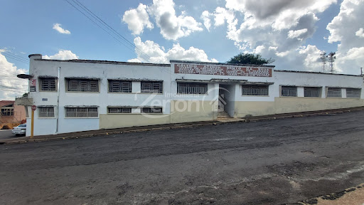 Prédio Inteiro em Centro  -  Adamantina