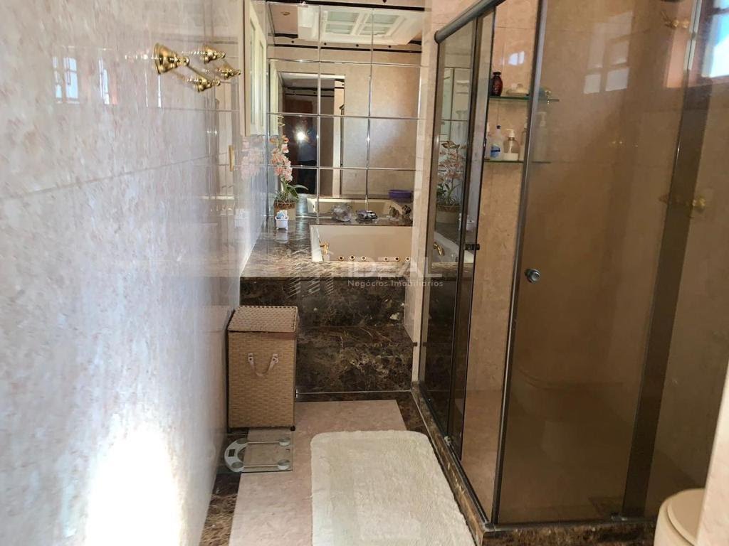 Casa à venda com 5 quartos, 7 banheiros, 5 vagas e 740m² no Parque California, Campos dos Goytacazes (RJ) — foto 7 de 17