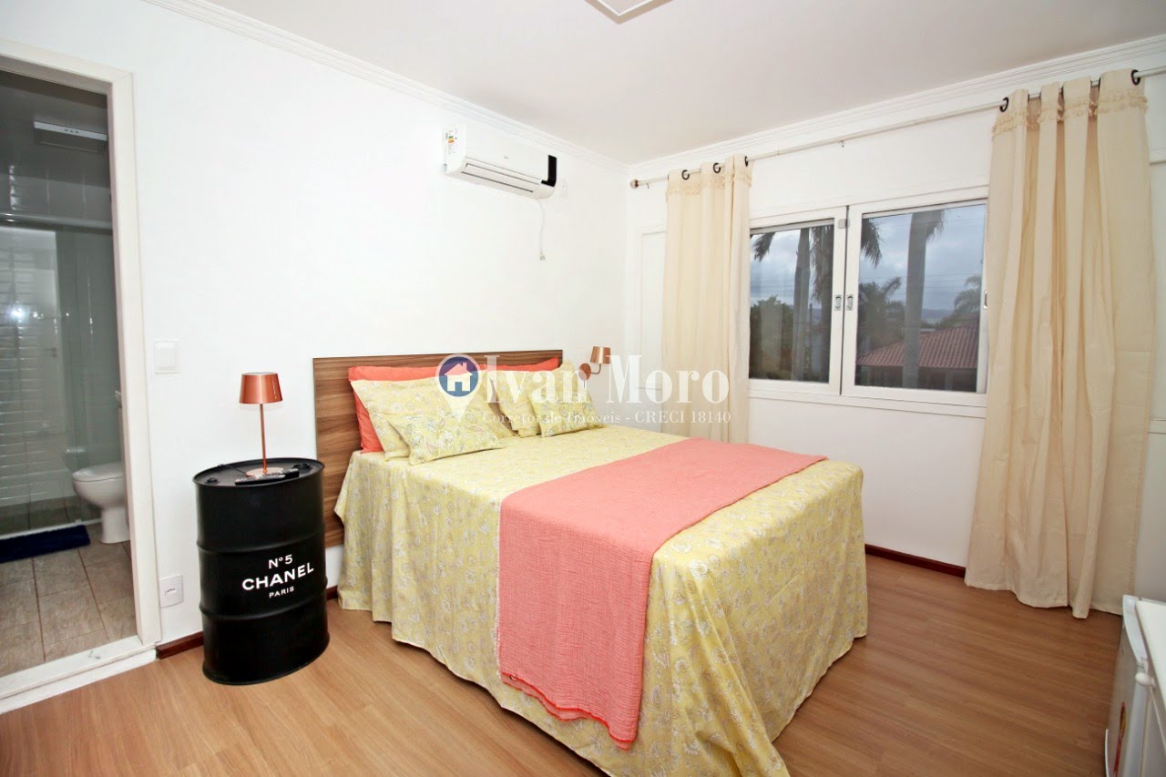 Casa para alugar com 4 quartos, 4 suítes e 250m² no Daniela, Florianópolis (SC) — foto 27 de 30